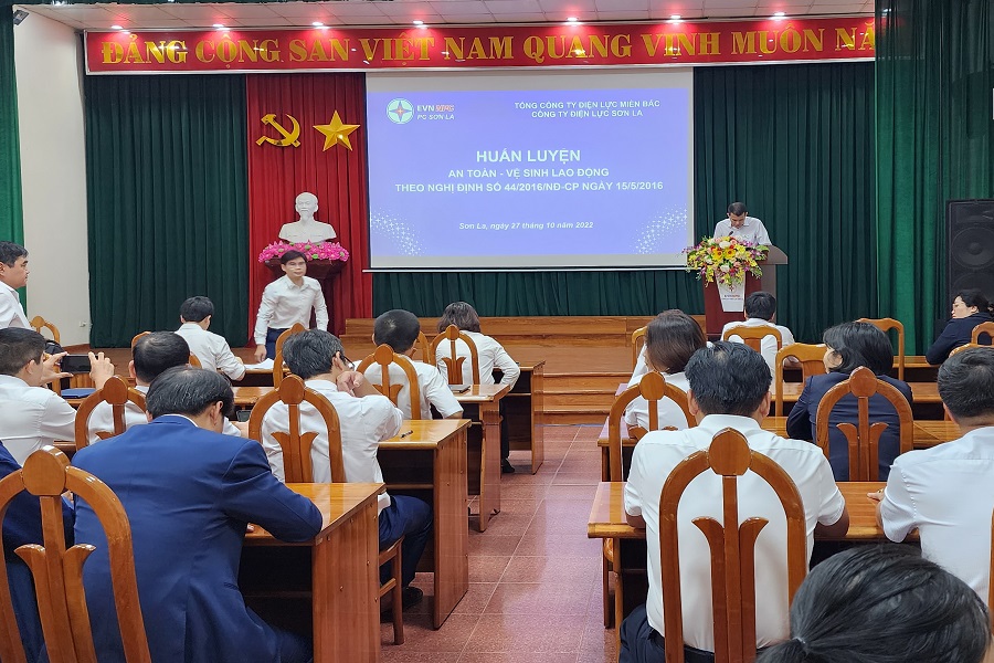 PC Sơn La: Hoàn thành công tác huấn luyện công tác an toàn vệ sinh lao động năm 2022